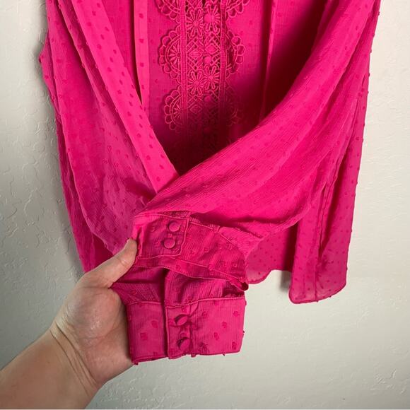 Torrid Pink Chiffon Clip Dot Ruffle Neck Tie Front Top 3X NWT 40286187 Barbie - Picture 6 of 14